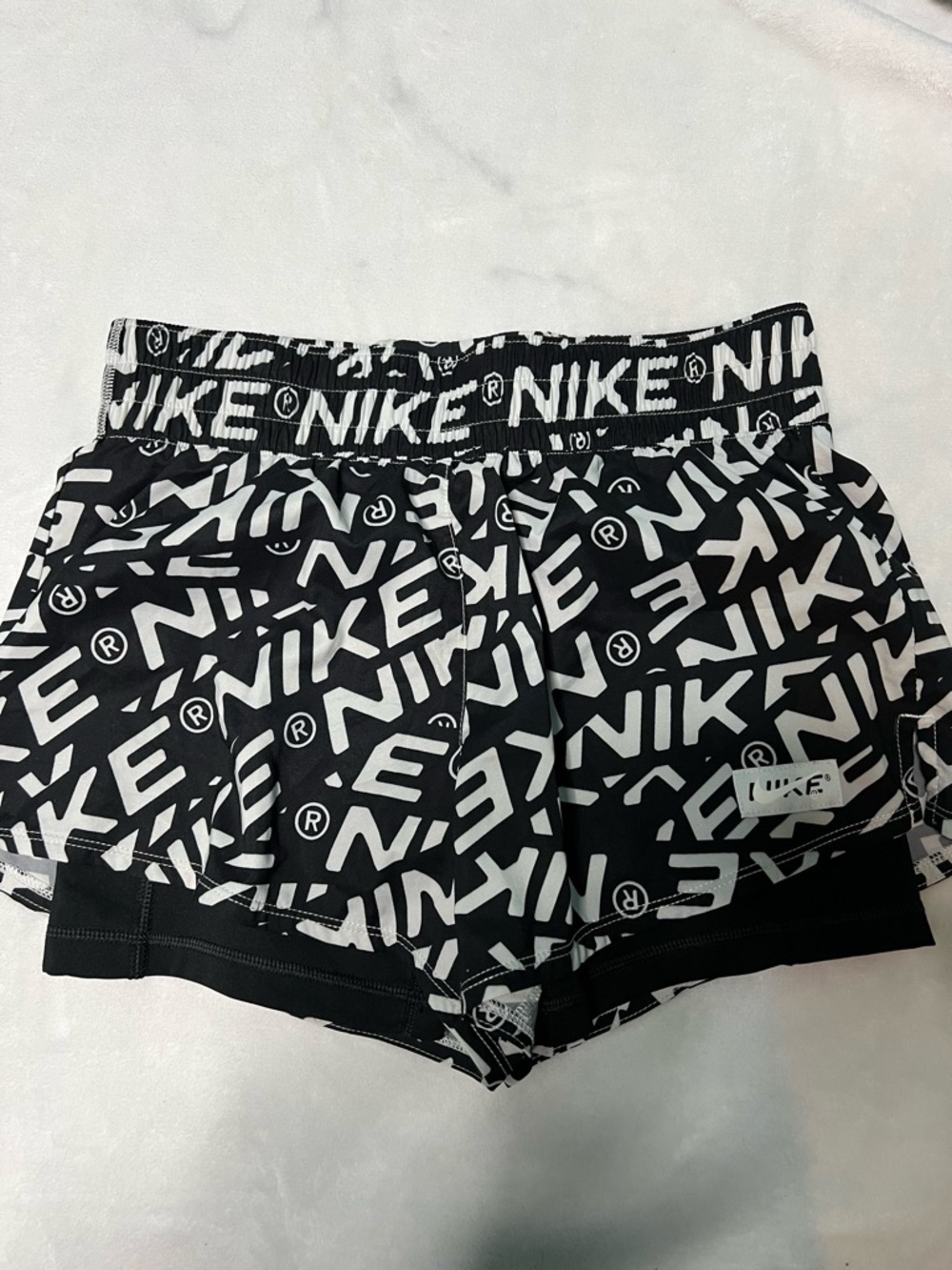 Nike Women’s Black & White Logo Print Athletic Shorts